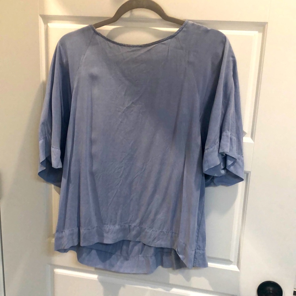 Blue top